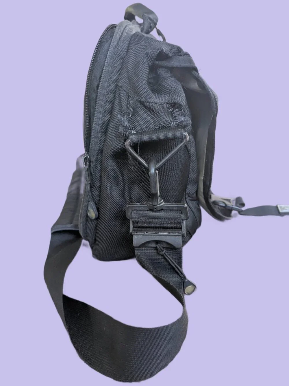 Timbuk2 Nylon Messenger bag with Detachable Shoulder Strap
